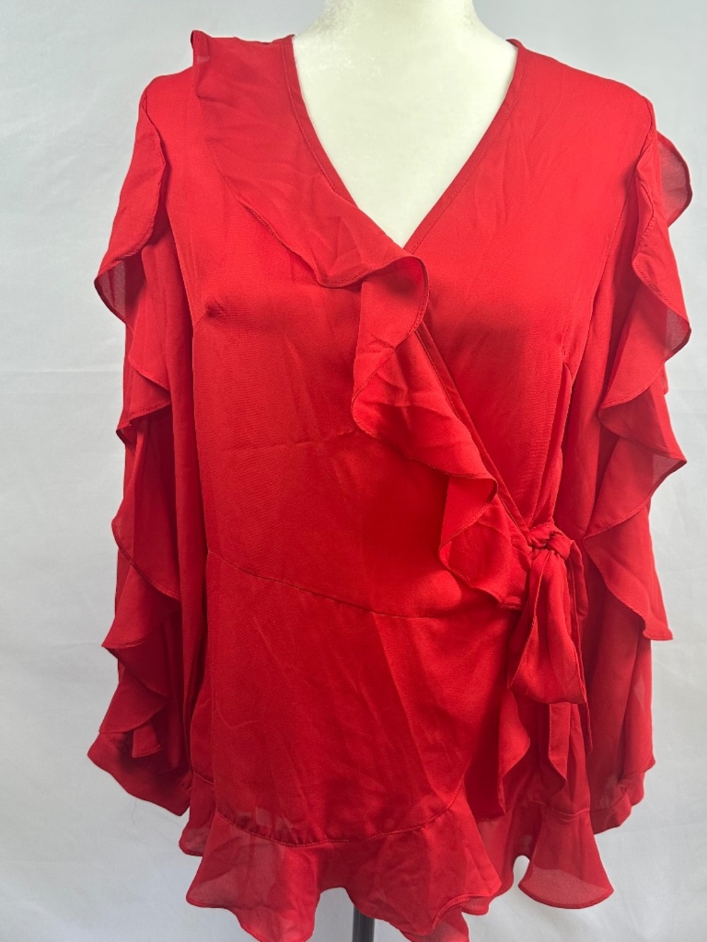 Women's Red Glam Los Angeles Long Sleeve Ruffle Size Medium Wrap Top NWT